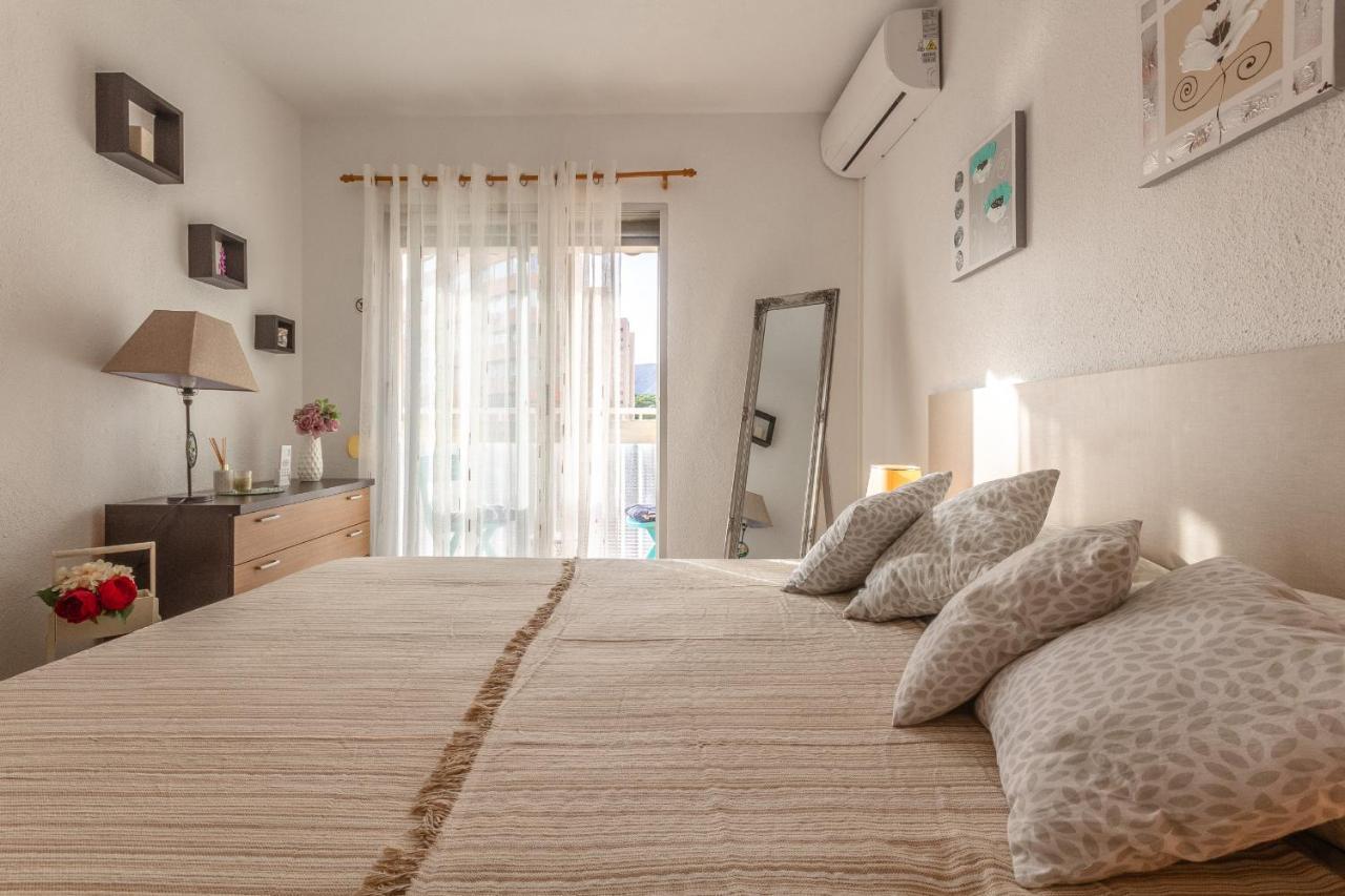 Ferienwohnung 2Br Flat - Aircon - 5 Min Walk To Benidorm Beach Exterior foto