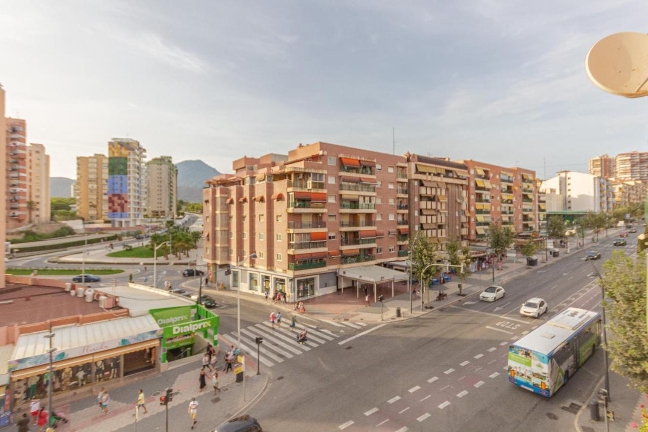 Ferienwohnung 2Br Flat - Aircon - 5 Min Walk To Benidorm Beach Exterior foto