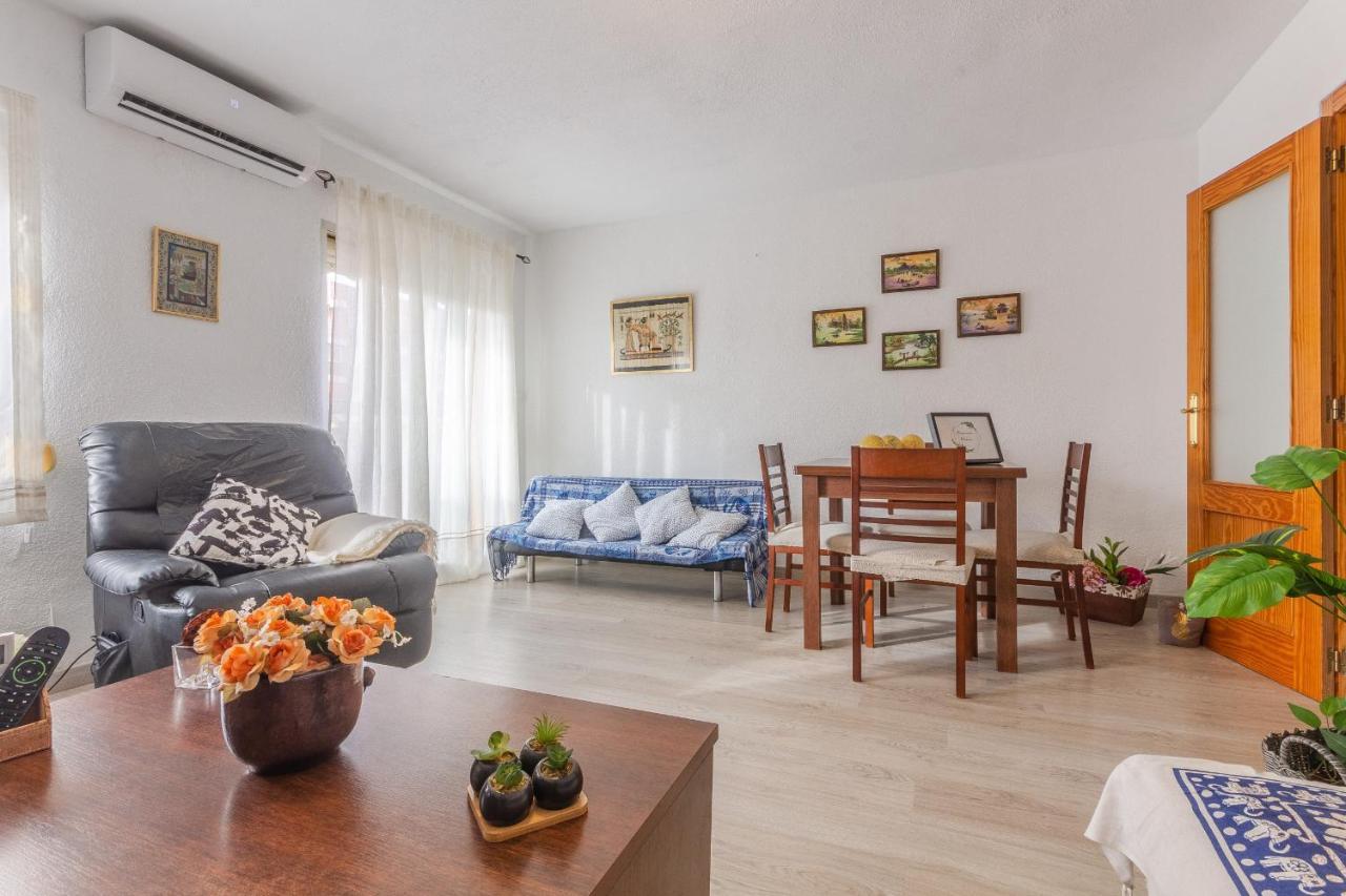 Ferienwohnung 2Br Flat - Aircon - 5 Min Walk To Benidorm Beach Exterior foto