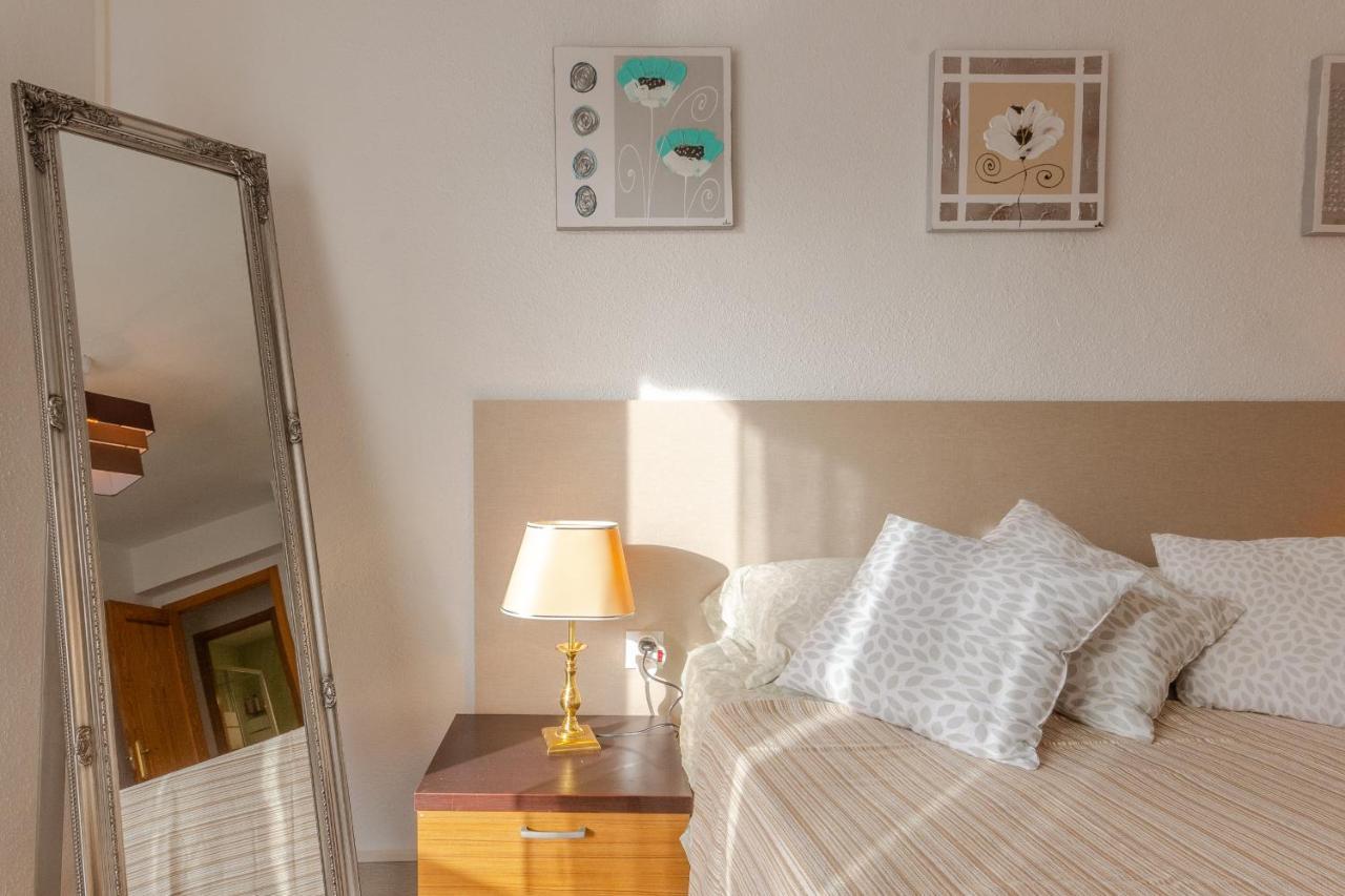 Ferienwohnung 2Br Flat - Aircon - 5 Min Walk To Benidorm Beach Exterior foto